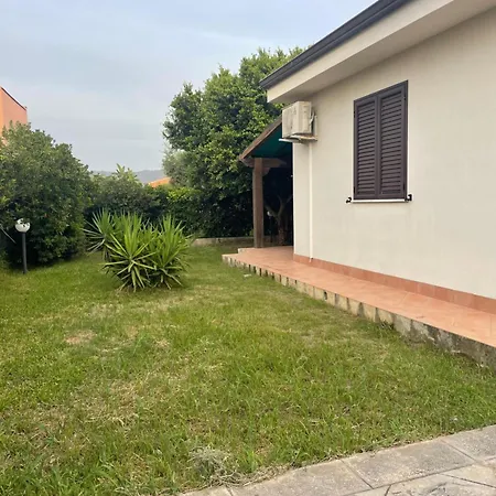 200 Mt Dal Mare E Piscina Villa